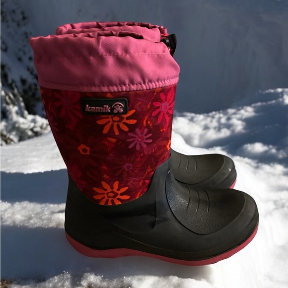 Kamik Stormin 2 Pentaswirl Snow Boots in Magenta. Girls size 4. - Picture 7 of 11